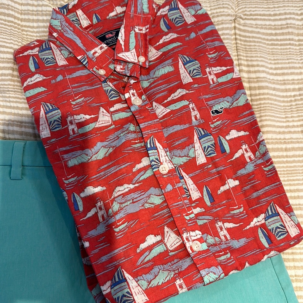 Like NEW Boys Vineyard Vines Short Sleeve Button Down & Shorts 18